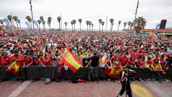 Over 7000 mennesker fulgte EM-finalen på tre gigantskjermer i Las Palmas.